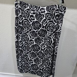Nuggles Rose Skirt